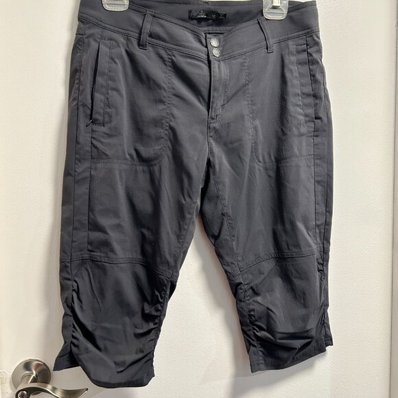 Prana Capris size 10 - Picture 2 of 6